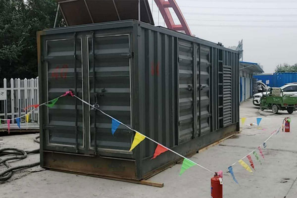 仁寿发电机租赁空气滤清器多久更换一次？